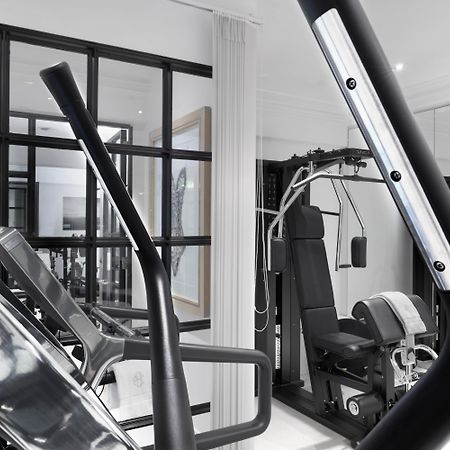 Schlosshotel Berlin Exterior foto The gym at The Dorchester