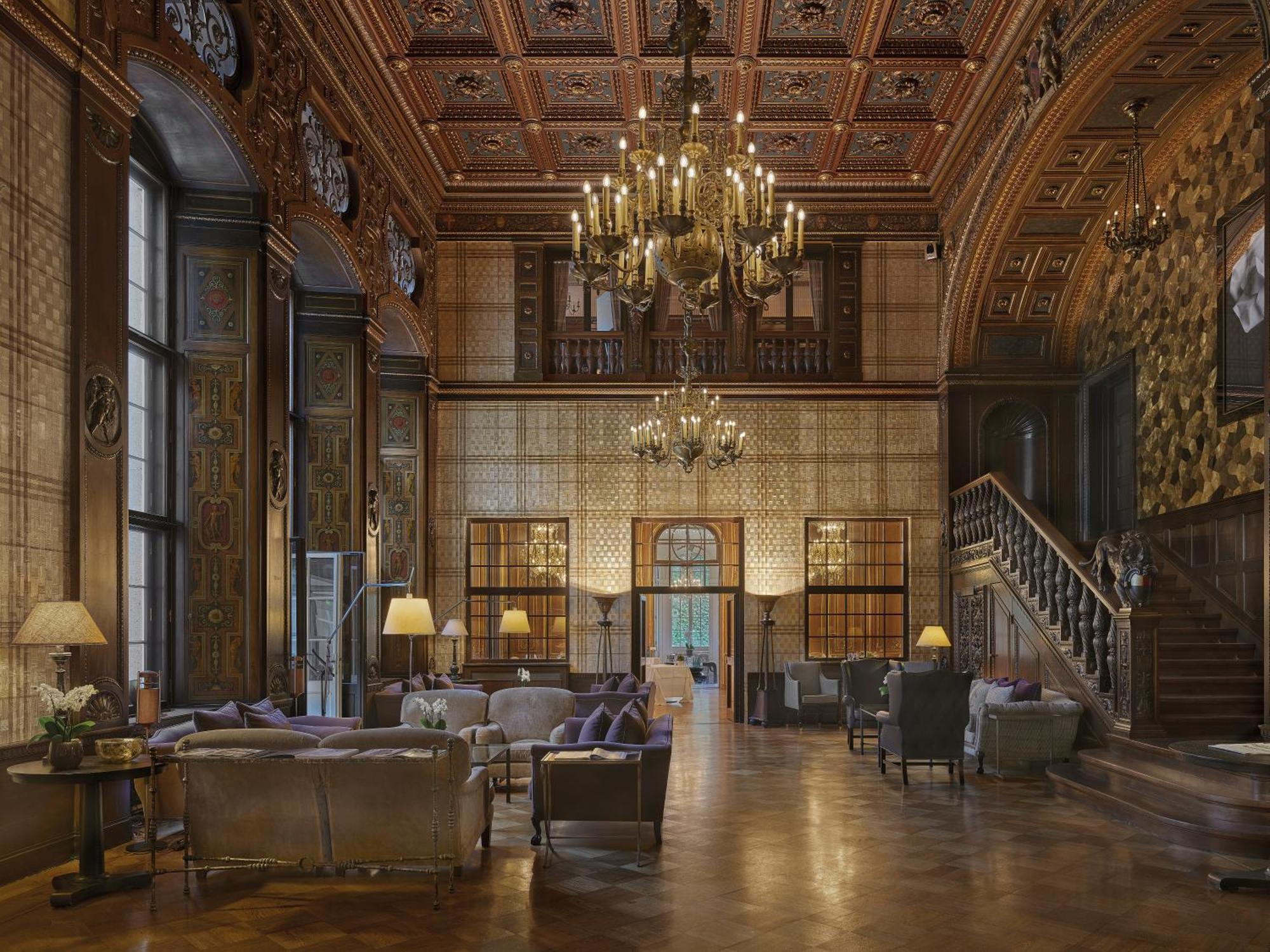 Schlosshotel Berlin Exterior foto The lobby of the hotel