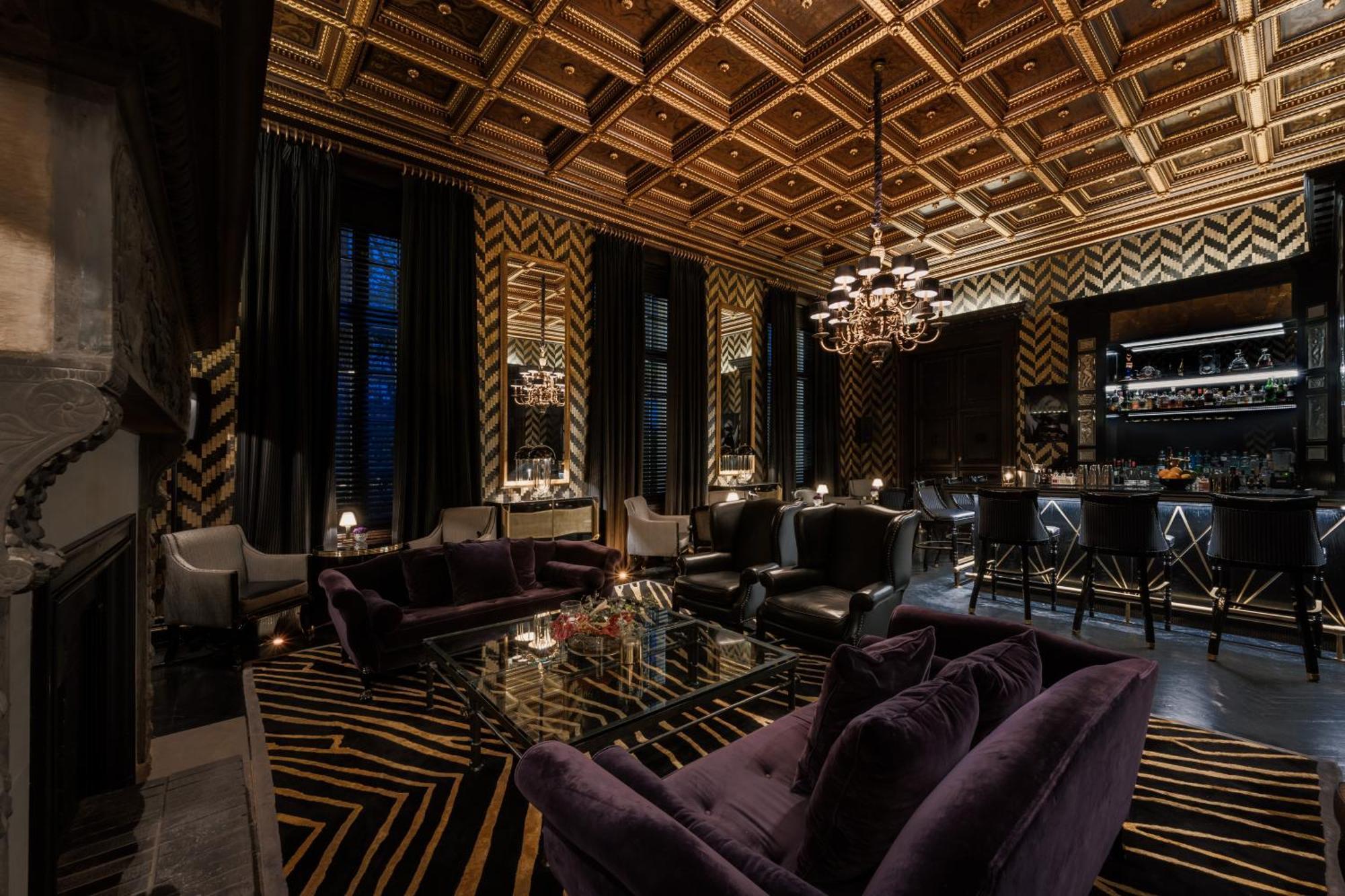 Schlosshotel Berlin Exterior foto The interior of the bar
